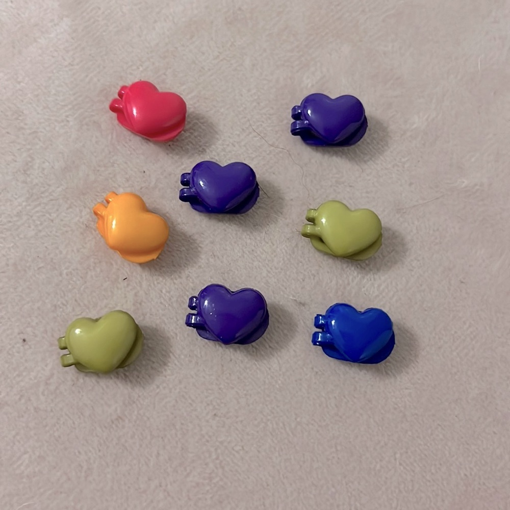Set of 8 vintage Y2K hair charms​